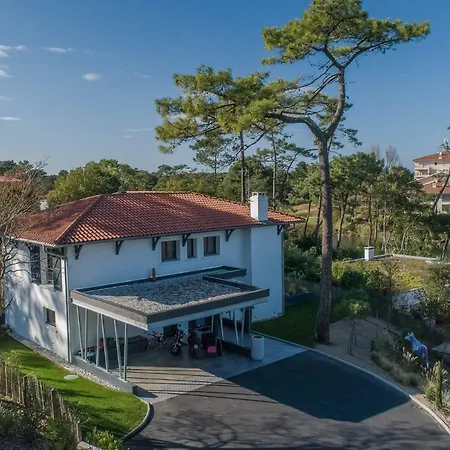 Laku Villa Biarritz